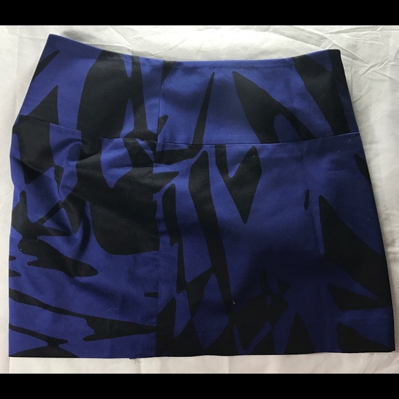 Express mini skirt - Picture 5 of 7